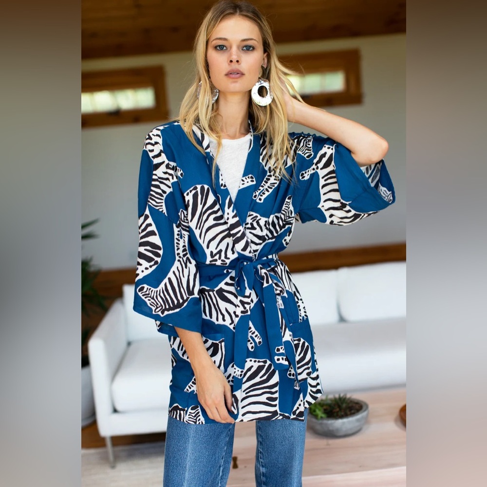 EMERSON FRY / ANTHROPOLOGIE Fete Kimono - Blue Zebra - Sz XS/S